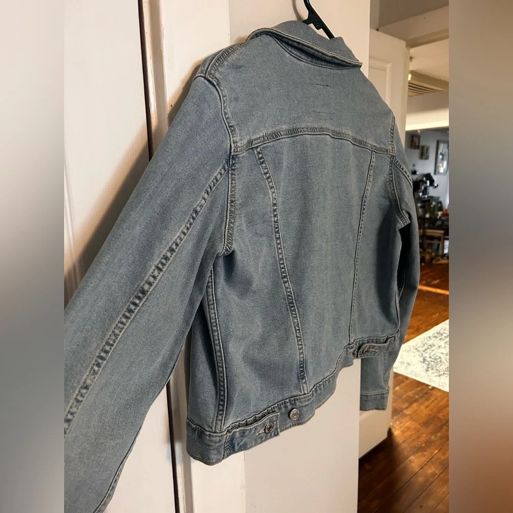 Levi Jean Jacket - Picture 6 of 6